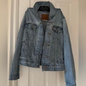 Levi's Light Blue Denim Jean Jacket